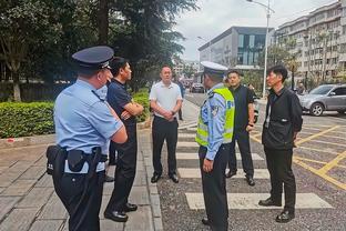 媒体人谈傅欢被罚：南京城市找理由不发绩效奖金，搞足球别耍无赖